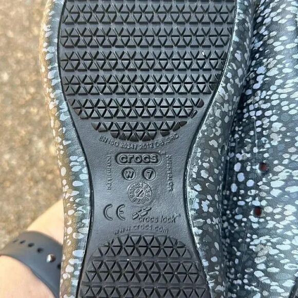 Crocs Womens At Work™ Graphic Flat Slip Resistant Black Women’s Size 7 - Picture 8 of 8